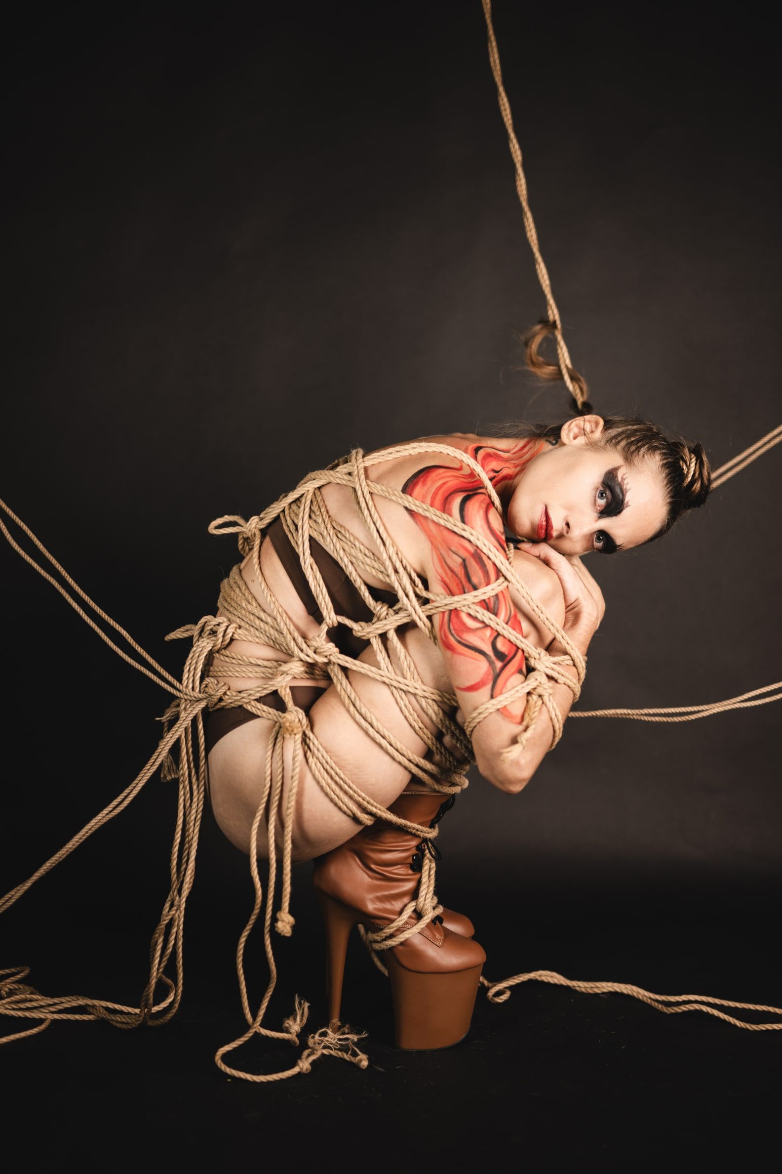 Boudoir shibari portrait