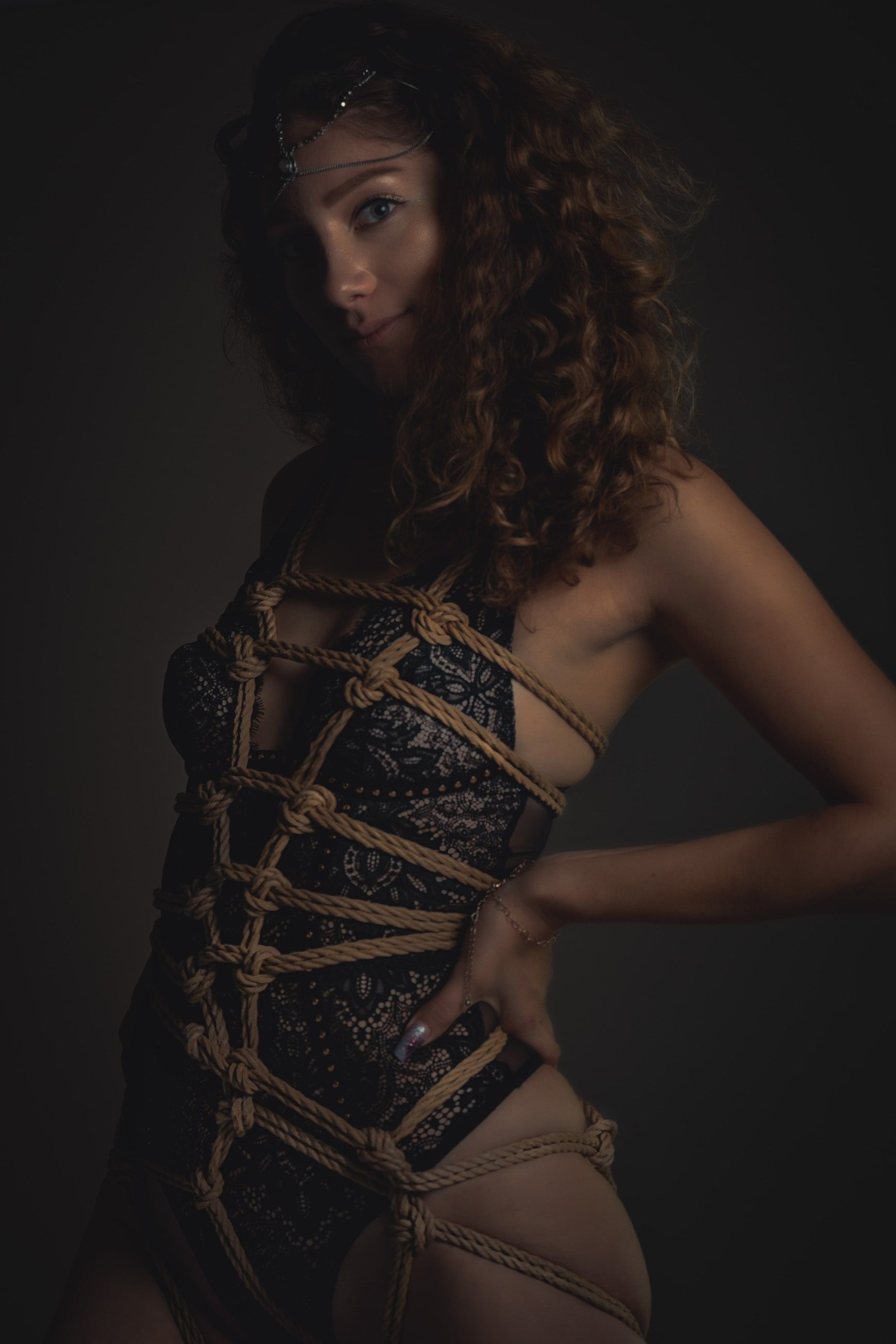 Boudoir shibari portrait