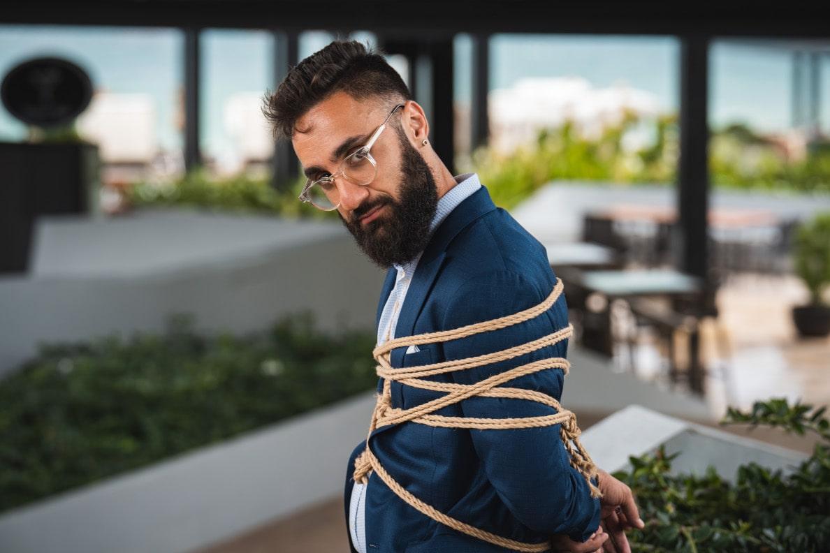 Gentlemen shibari portrait