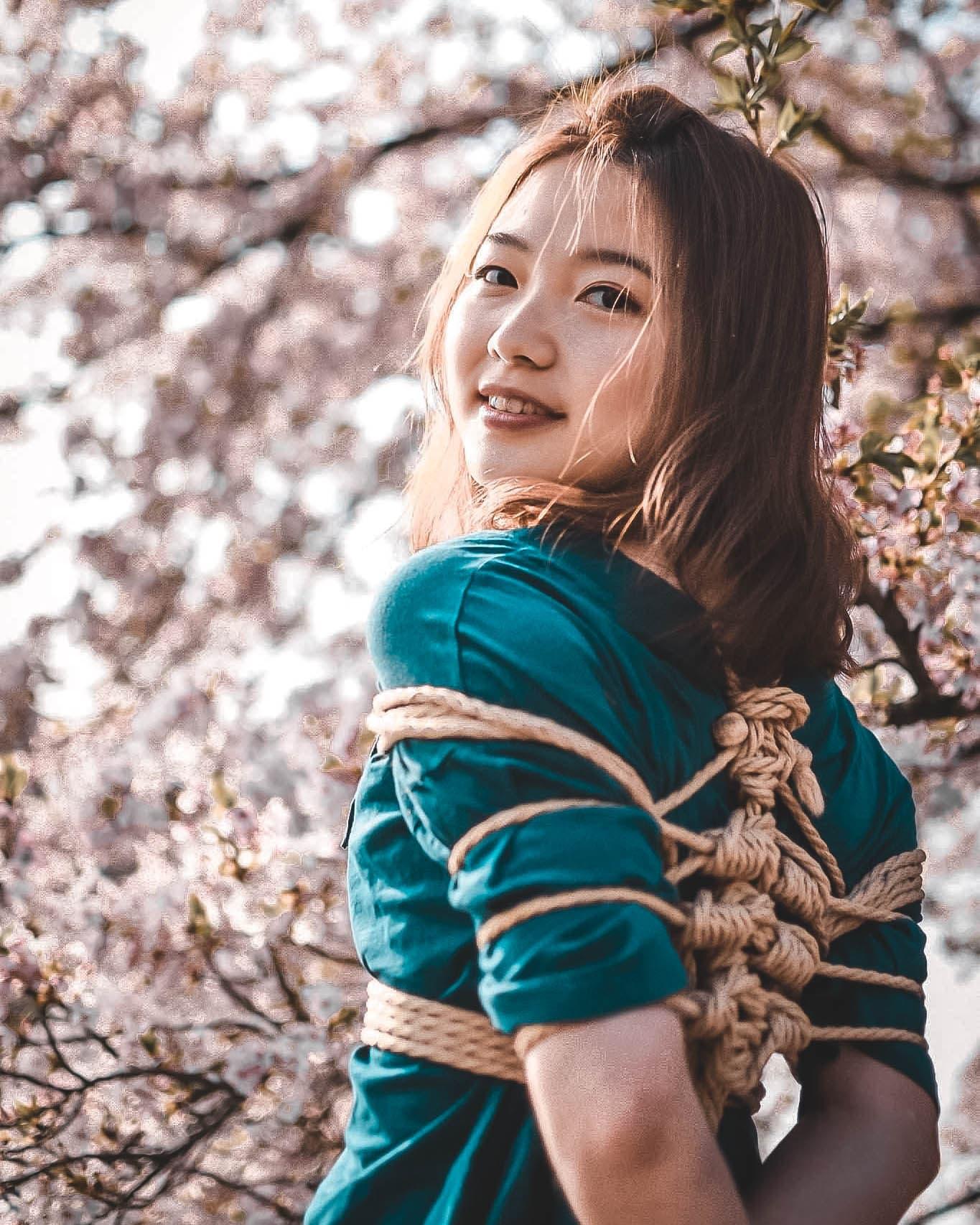 Natural shibari portrait